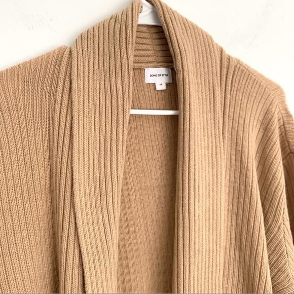Song of Style “Pawnie” Cardigan in Camel - Picture 5 of 6